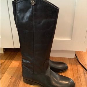 Frye Melissa Button 2 size 8.5